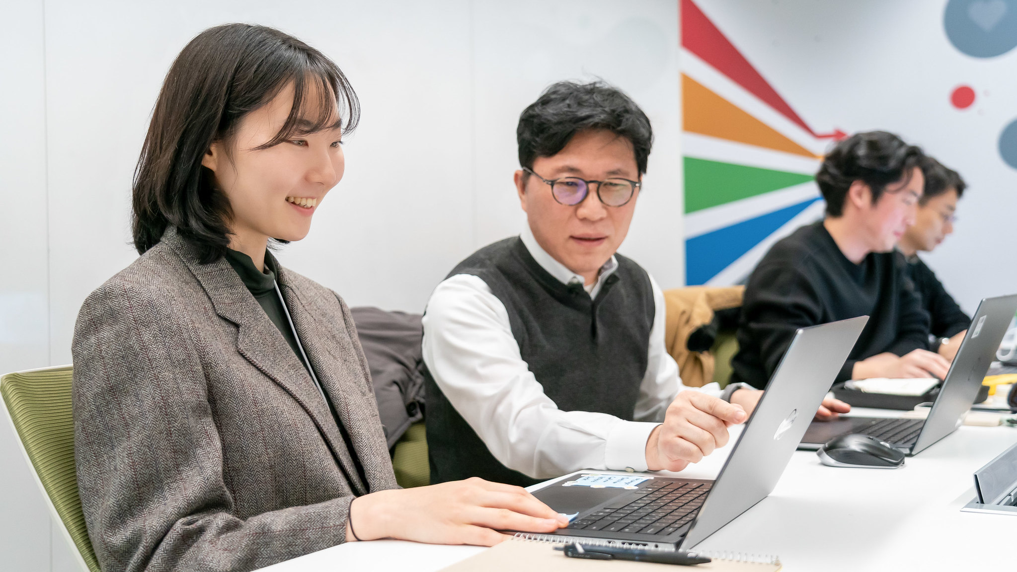 Alignment across teams, driving progress through open collaboration.